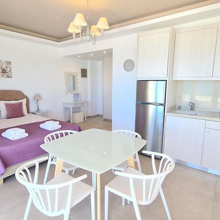Bella Mare Luxury Apartments Kalamaki  Exterior foto